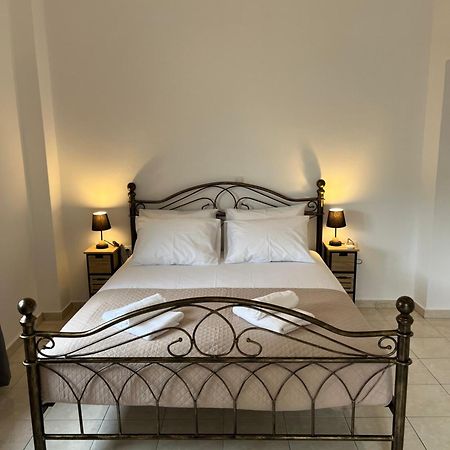 Hermanos City Apartment'S Heraklion  Екстер'єр фото